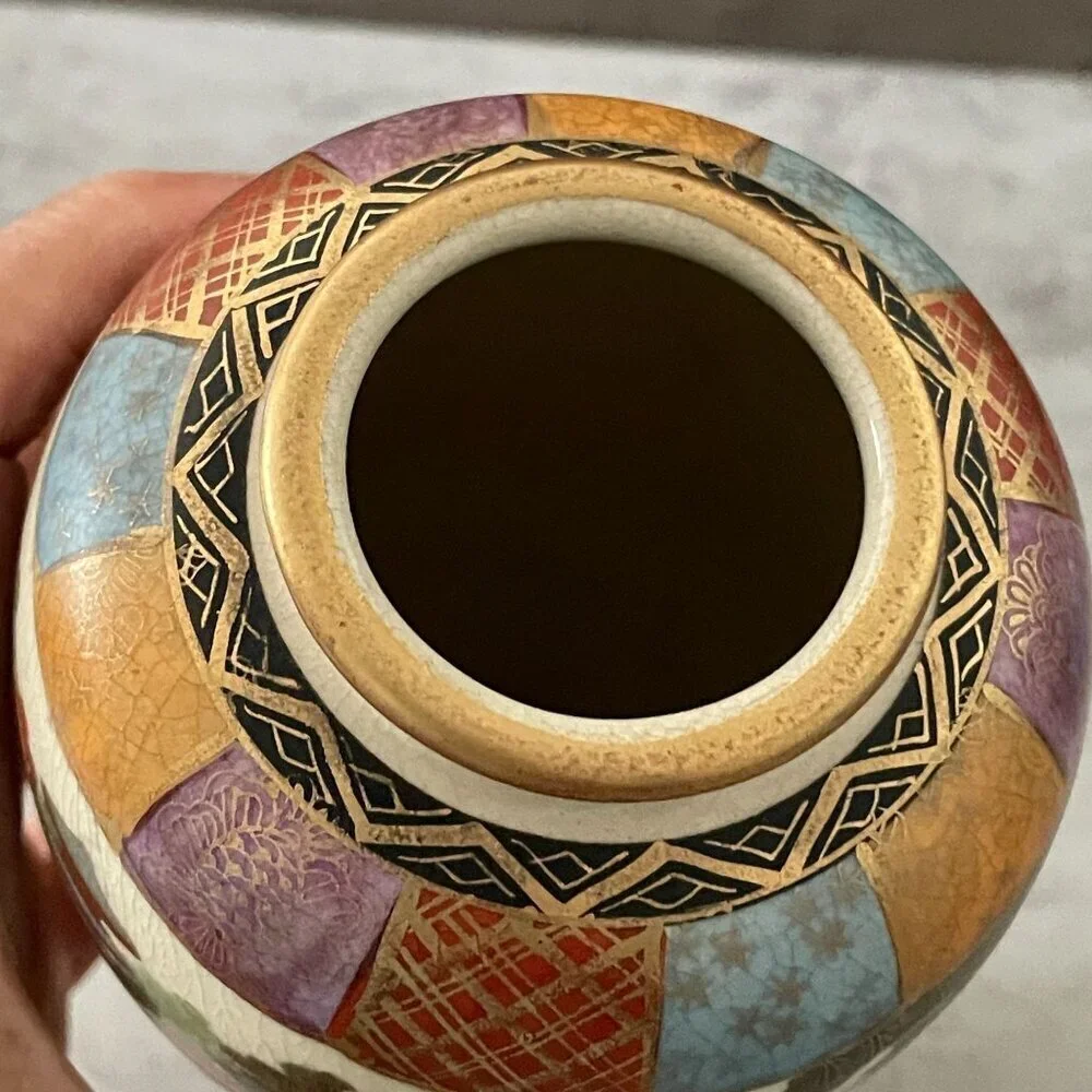 Early 20th C.  Japanese Satsuma Hand-Painted Enamel Multicolor Gilded 6.5